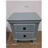 Image 1 : * 2 Drawer Night Stand 22" x 16" x 24"