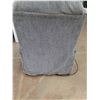 Image 2 : *Pride Power Lift Chair - Consignor Says Works When Plugged In Properly
