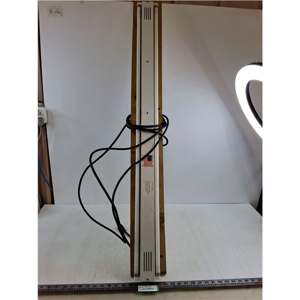 Duray Lighting Mountable Flourescent Light - Tested 49" Length