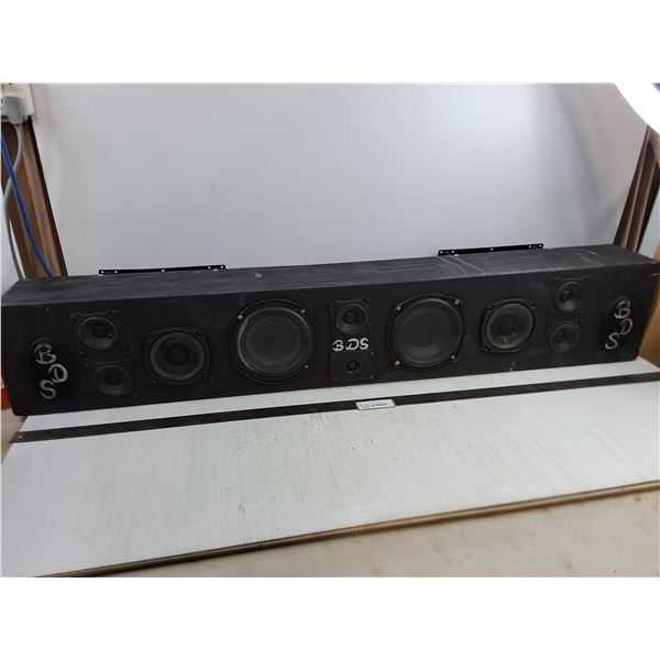 * Multi Speaker Box 48.5" x 8.5" x 6.5" - Untested