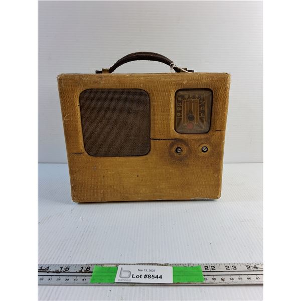 Vintage Kilocycles Radio