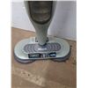 Image 4 : *Shark Carpet Scrubber w/ Bissell Vacuum