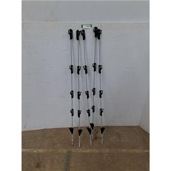 *(5) 4ft Fencing  Posts