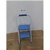 Image 1 : *32" 2-Step Step Stool
