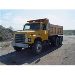 1980 I H 10 Yard Dump Truck 13 Speed Ps Air Brakes