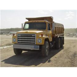 1982 I H S 1900 10 Yard Dump Truck 13 Speed Ps Air Brakes Milage 363,437