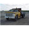 Image 1 : 1978 Ford F 600 Flatbed Dump Truck V 8 Gas, 4 & 2 Trans, Ps Pb Milage 176,329