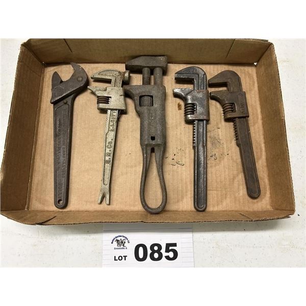 PIPE WRENCHES