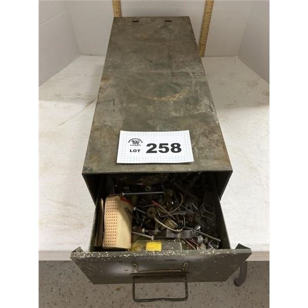LONG METAL DRAWER WITH CONTENT