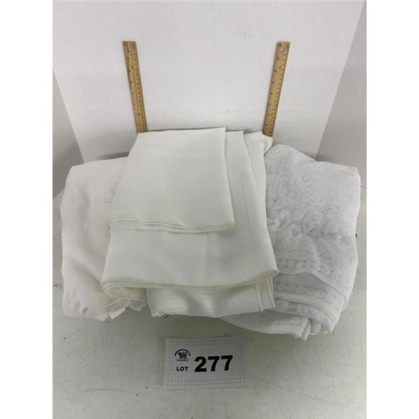 WHITE LINEN TABLE CLOTHES