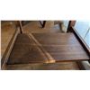 Image 2 : Wood Table