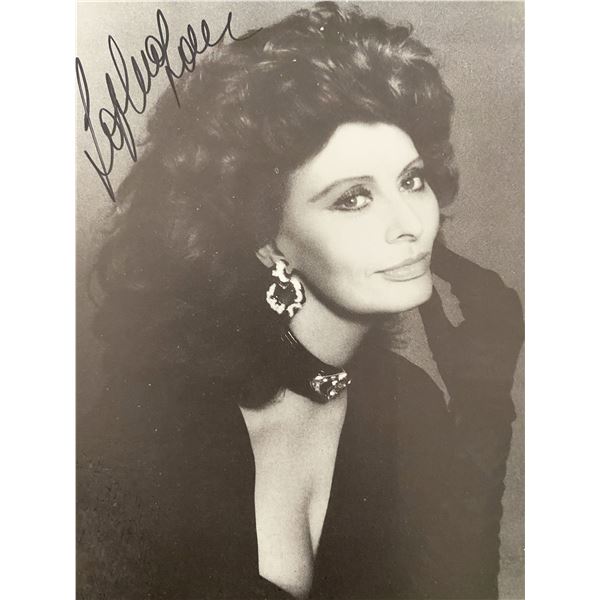 Sophia Loren signed photo