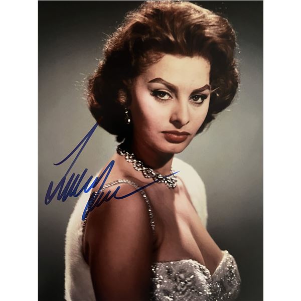 Sophia Loren signed photo