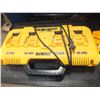 Image 1 : Dewalt DCB-104 4 Port Fast Charger 12v-20volt