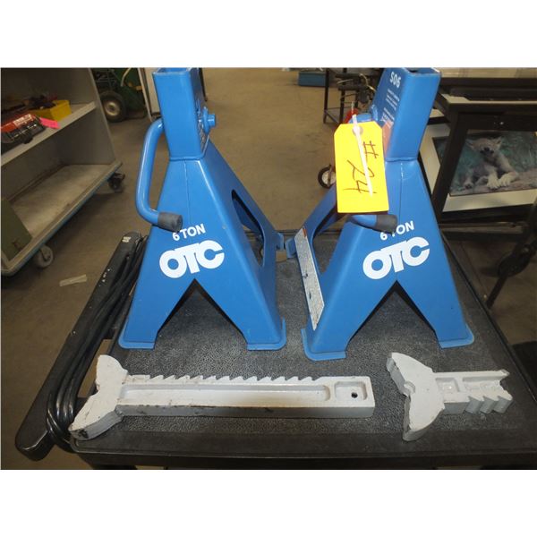 2 OTC 6 Ton Jack Stands