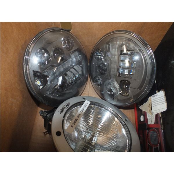 4 Round Jeep Lights