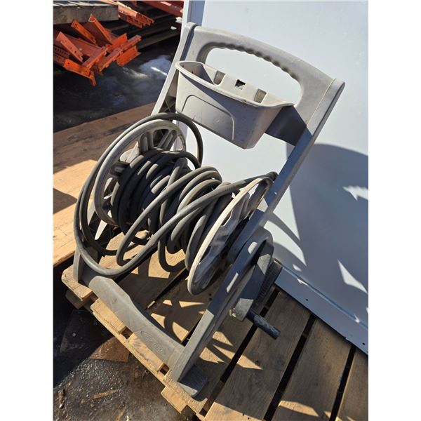 Garden Hose Reel w/ Hose