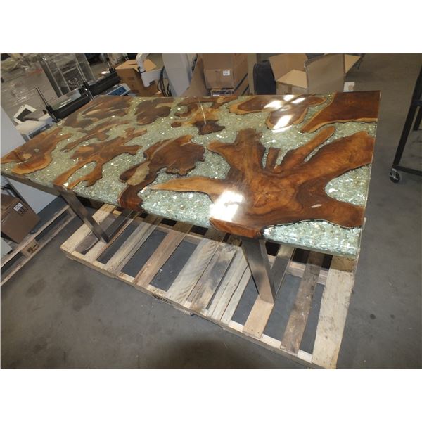 Dinning Room Decorative Table