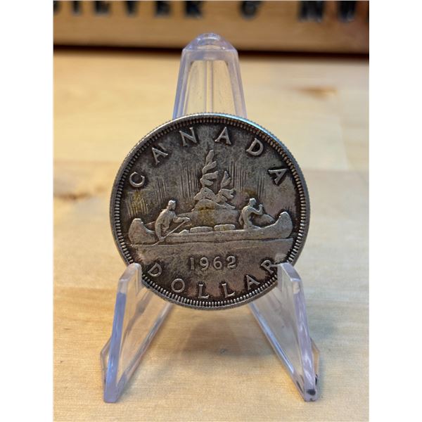 Lot 23-1) 1 Canadian dollar 1962