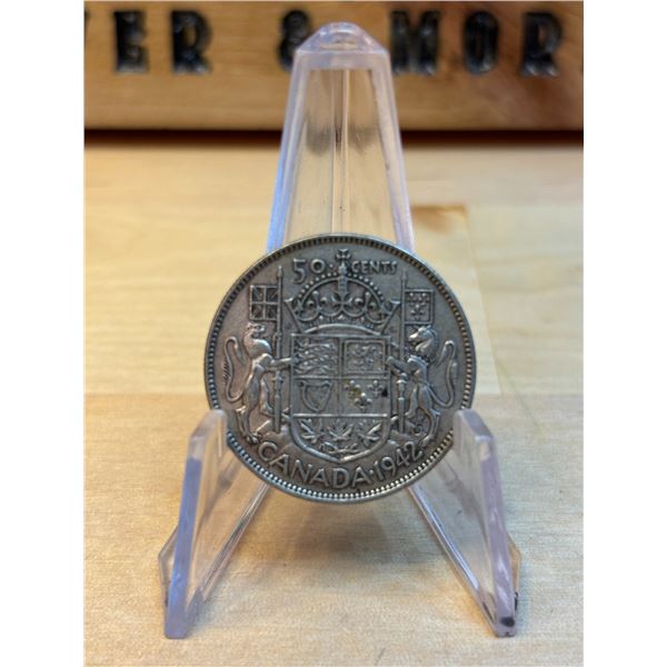 Lot 50-1) 50c Canadian coin 1942