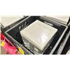 Image 2 : 4 CRATES OF WHITE 8.5" SQUARE COMMERCIAL RESTAURANT SIDE PLATES *CRATES INCLUDED*