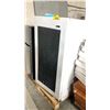 Image 1 : WHITE WESTINGHOUSE CFU09M2HW1 FREESTANDING FREEZER (24"W 26.5"D 50.5"H)