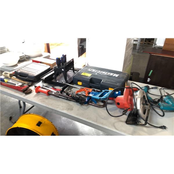 BLACK & DECKER ELECTRIC CIRCULAR SAW, 2 MAKITA ELECTRIC POWER DRILLS, MASTERCRAFT SOCKET SET IN