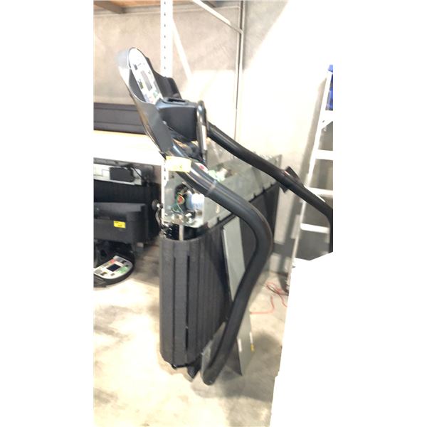 WOODWAY 4FRONT COMMERCIAL FITNESS TREADMILL