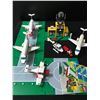 Image 5 : COMPLETE VINTAGE LEGO SETS 6392,6687,6368,6368 AIRPORT