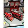 Image 2 : COMPLETE VINTAGE LEGO 6382 FIREHALL