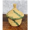 Image 2 : Yupik Eskimo Alaska Native Lidded Coil Basket