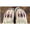 Image 4 : Native American Indian Beaded Moccasins