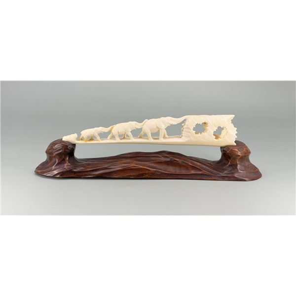 Alaskan Inuit Eskimo Carving