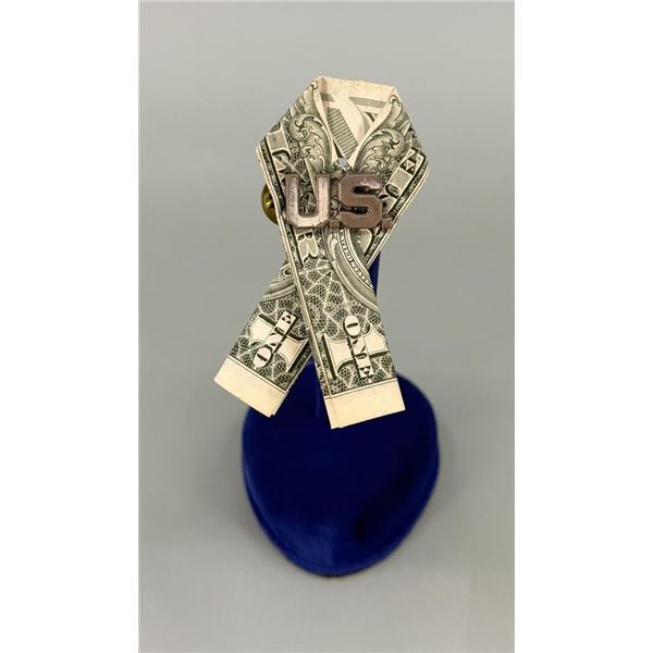 US Collar Insignia & Dollar Bill Ribbon