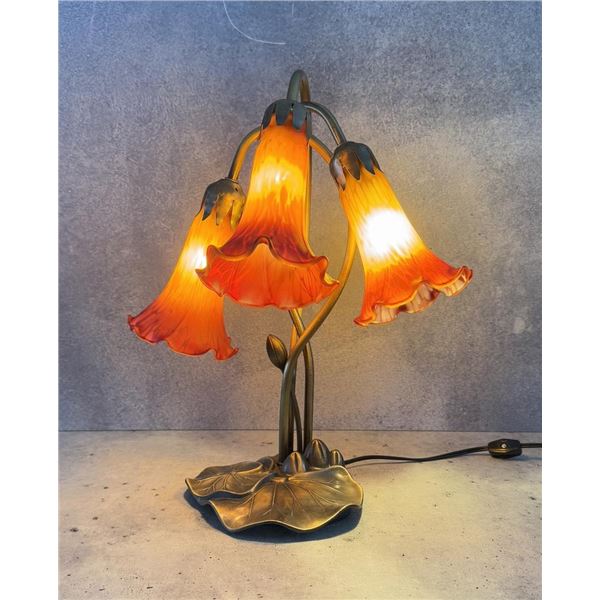 Tiffany Style Three Shade Lily Table Lamp
