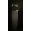 Image 4 : Locking Lighted Pedestal Showcase