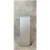 Image 2 : Locking Lighted Pedestal Showcase