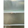 Image 8 : Locking Lighted Pedestal Showcase