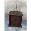 Image 2 : 18th Century American Primitive Foot Warmer