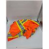 Image 1 : 4 high visibility work vests