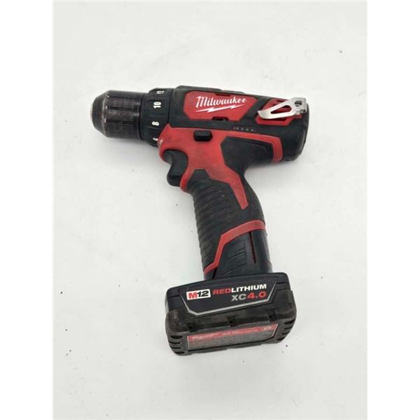 Milwaukee cordless drill