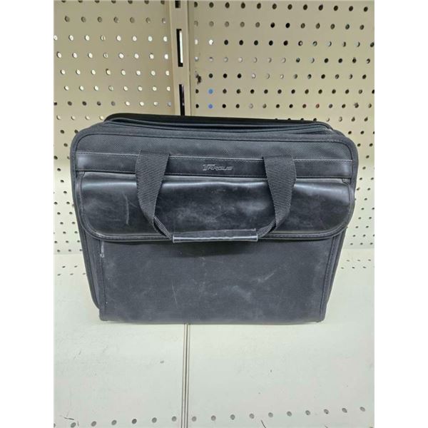targus laptop case