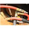 Image 2 : HOSE AVEC DISTRIBUTEUR MURAL AURORA