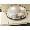 Image 2 : LOT DE 7 MIROIRS HALF-DOME 31"  (AVEC IMPARFECTIONS)