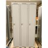 Image 1 : CASIER 3-PORTES 36"x18"x72" (ENDOMMAGÉ)