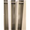 Image 2 : CASIER 3-PORTES 36"x18"x72" (ENDOMMAGÉ)