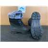 Image 2 : Womens Black Waterpoof Winter Snow Boots Size 8.5 (EU size 39)