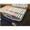 Image 2 : Acrylic Paint Marker Art Kit