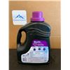 Image 2 : Woolite Darks 3X Clean & Care Benefits - 66 Loads