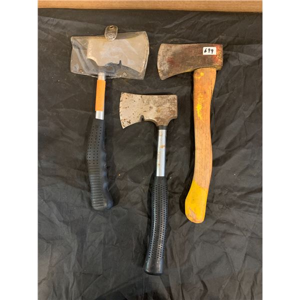 Lot of 3 hatchets